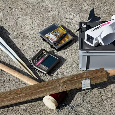 The materials required to set up the weather stations that give us local weather data. © Jeremy Bierer